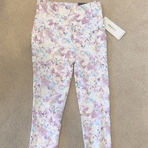 Floral print ankle length/high waist leggings